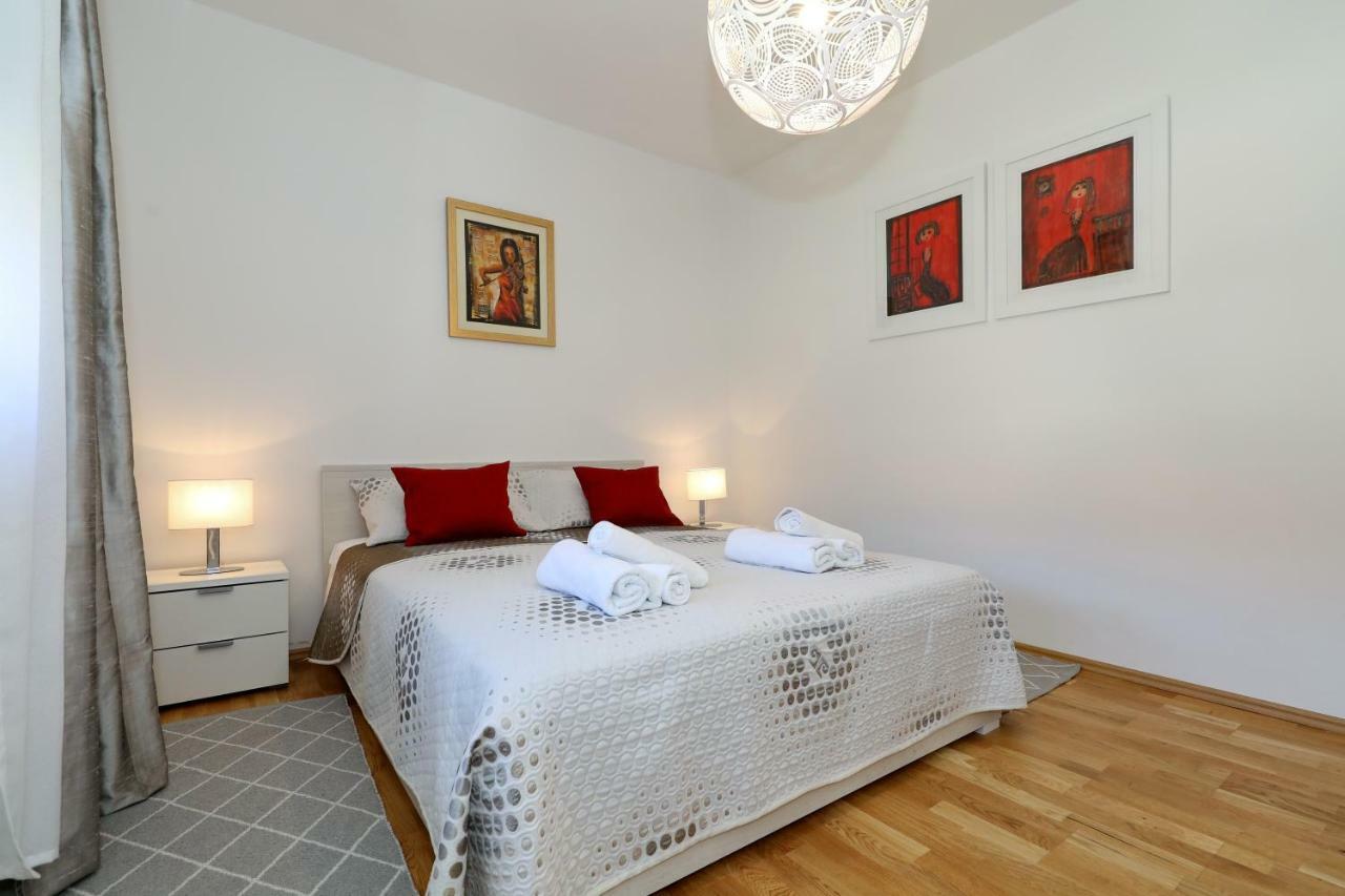 Apriori Apartments - Free Parking Zadar Eksteriør billede