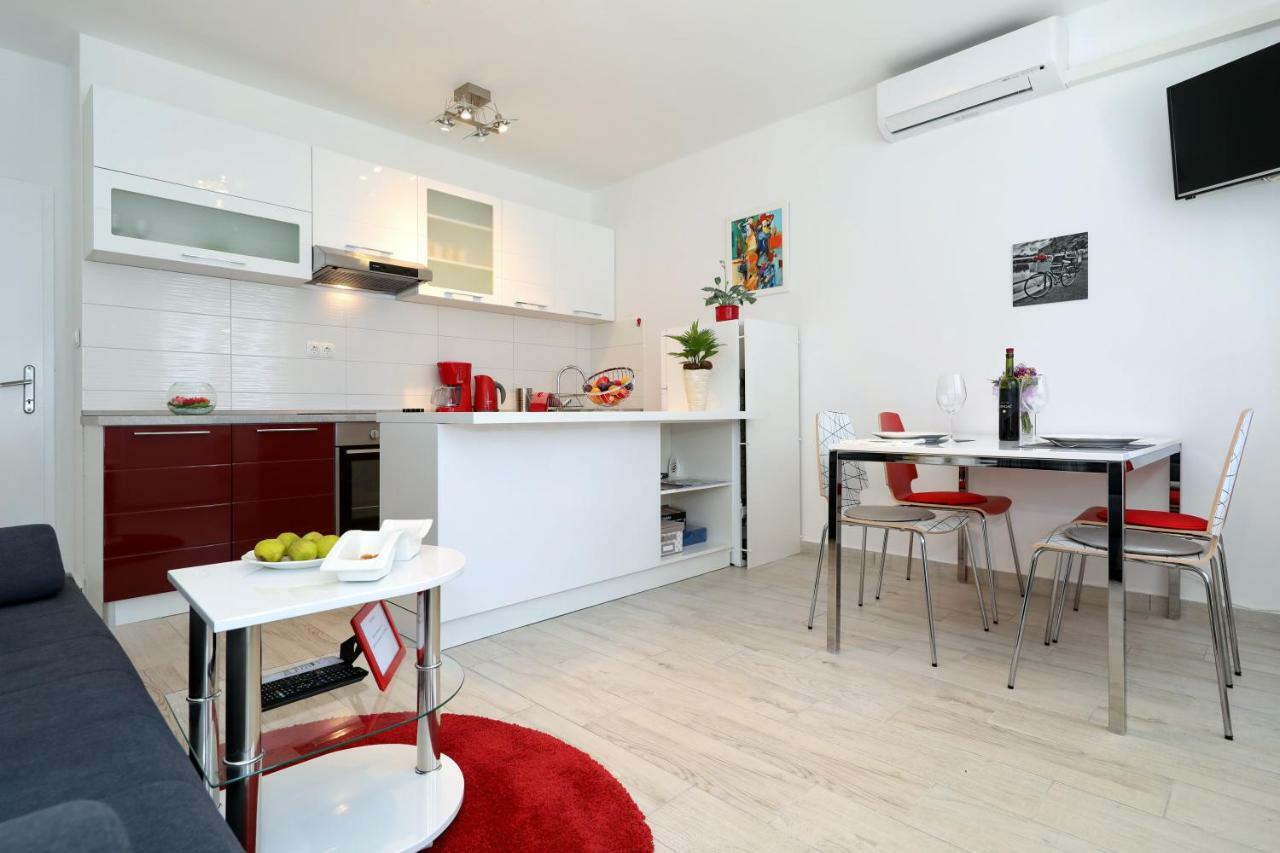 Apriori Apartments - Free Parking Zadar Eksteriør billede