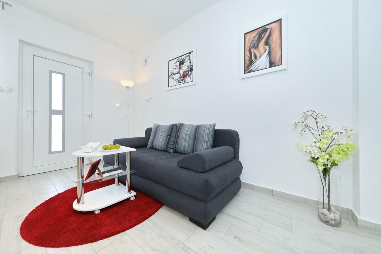 Apriori Apartments - Free Parking Zadar Eksteriør billede