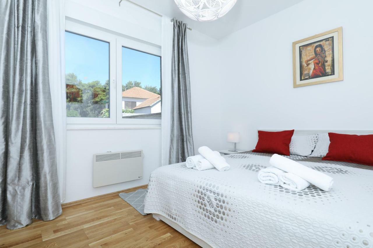 Apriori Apartments - Free Parking Zadar Eksteriør billede