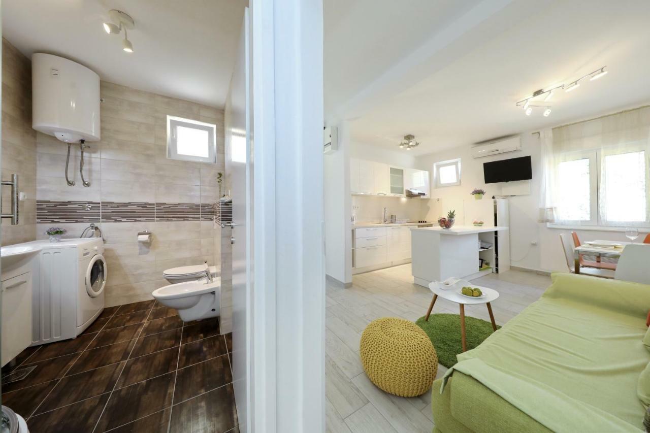 Apriori Apartments - Free Parking Zadar Eksteriør billede