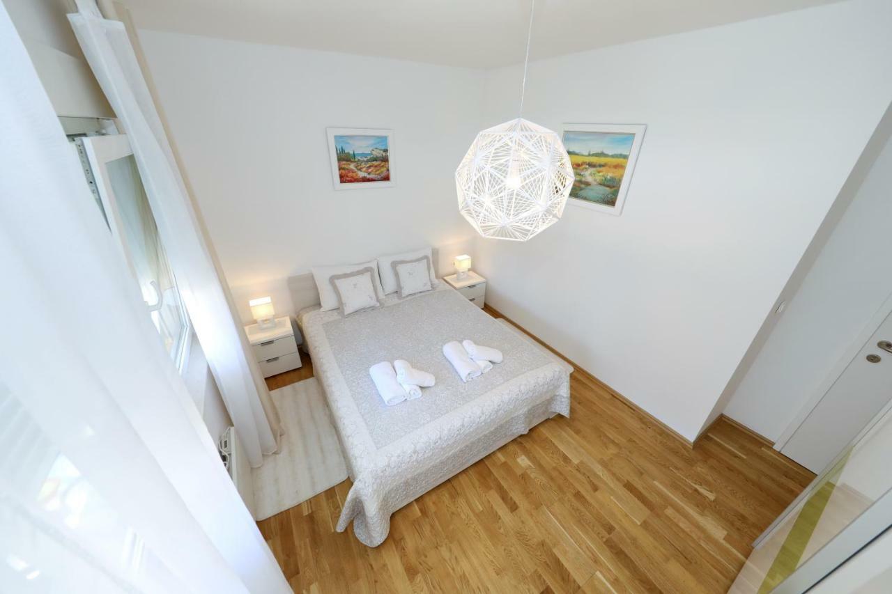 Apriori Apartments - Free Parking Zadar Eksteriør billede
