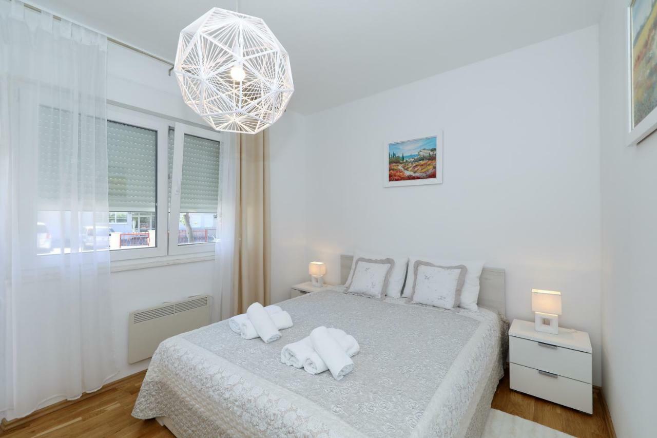 Apriori Apartments - Free Parking Zadar Eksteriør billede